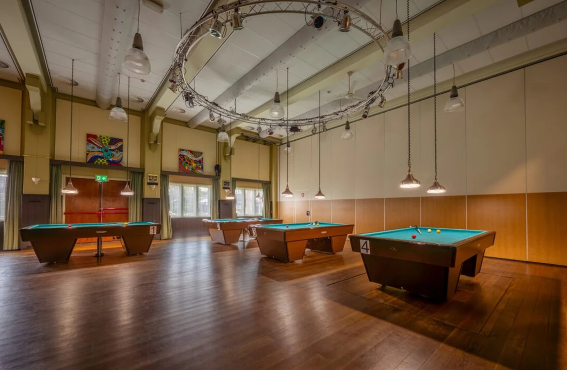 De Schilderwerken De Boer zaal in het sociale centrum De Brink in Obdam